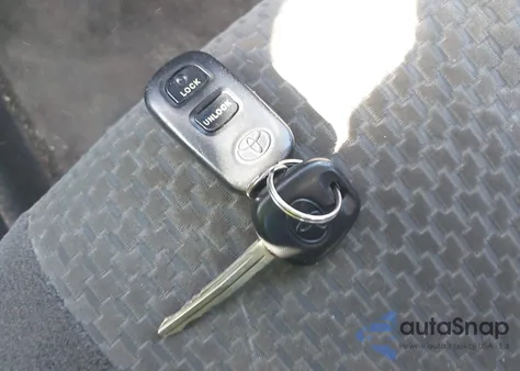 2005 Toyota Corolla S из США, поврежденный, VIN 1NXBR32E85Z344986